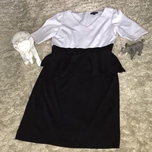 ‼️Tahari Peplum Black and White Dress‼️